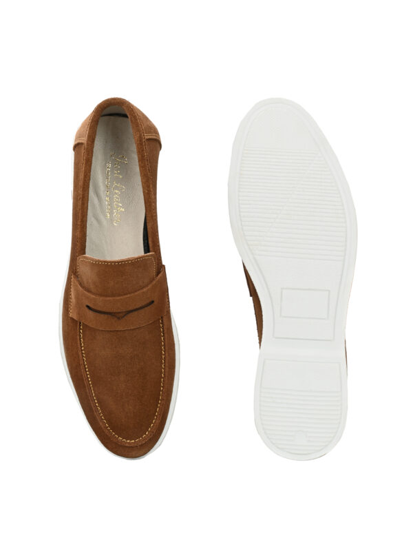 Saddle Tan