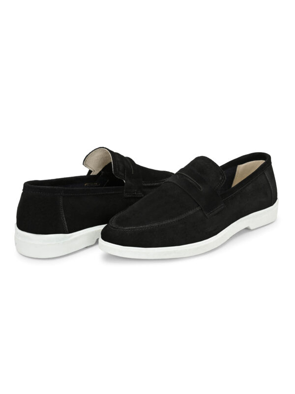 Eclipse Black